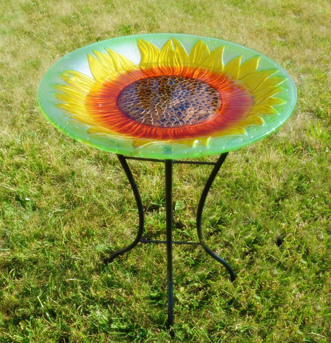 Embossed Sunflower Glass Birdbath w/Stand